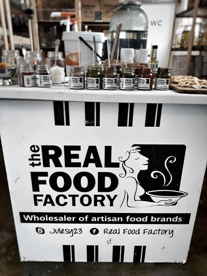 32925663 976644712510226 1424308612456513536 n