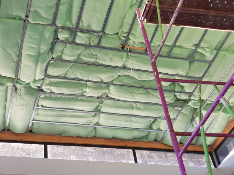 RoofInsulations Image1 768x576