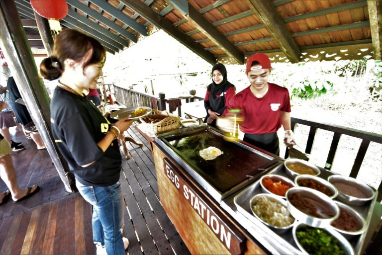 Sukau Image2 768x513