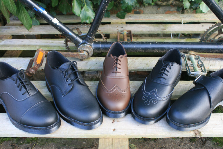 mens shoes group1 768x512