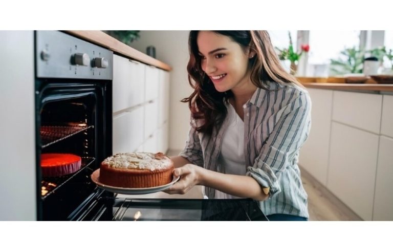 vegan cakes 768x461