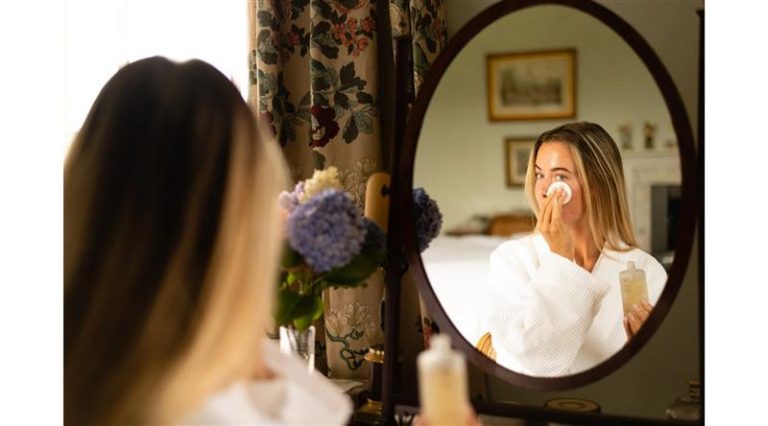 Skincare service 768x426