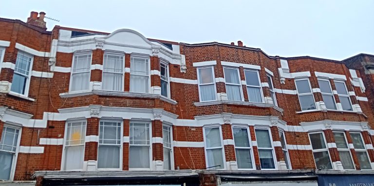 AVONNOVA™ STUDIO HEAD 768x383